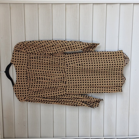 NWOT L'Academie Joyce Revolve Black and Cream Long Sleeve Dress, Viscose/ Rayon - Picture 6 of 6